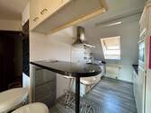 2 Blick in Küche - 2 Zimmer Etagenwohnung in Erlangen