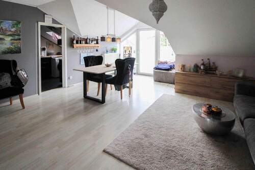 Esszimmer - 3 Zimmer Einfamilienhaus zum Kaufen in Bürstadt