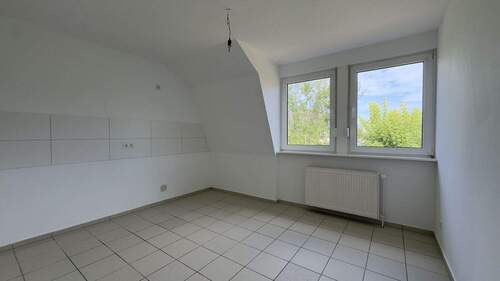 Küche - Etagenwohnung mit 100,90 m&sup2; in Dünsen zum Kaufen