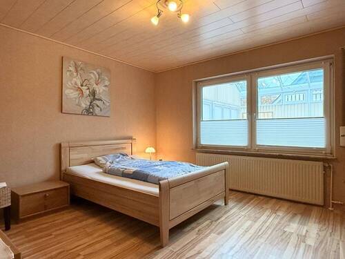 Schlafzimmer EG - 