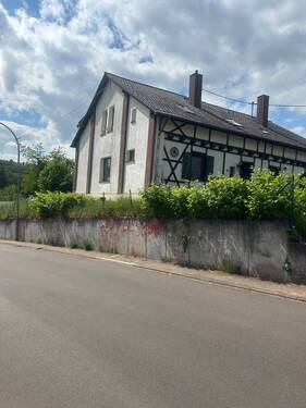 IMG_3504 - Einfamilienhaus mit 140,00 m&sup2; in Schiffweiler zum Kaufen