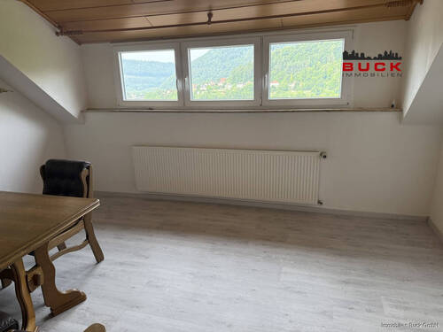 Zimmer - Etagenwohnung mit 88,10 m² in Geislingen an der Steige zur Miete