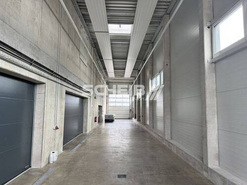 Durchfahrt möglich - Halle zur Miete in Schwäbisch Hall