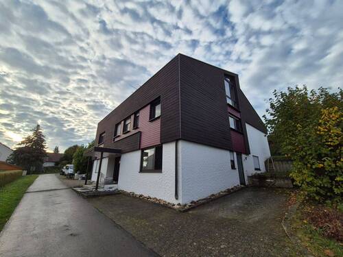 Ansicht Westen - Einfamilienhaus mit wunderschönem großem Grundstück und 2 Einliegerwohnungen