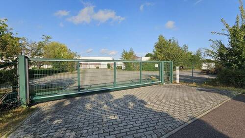 Hochwertige Zaunanlage - 