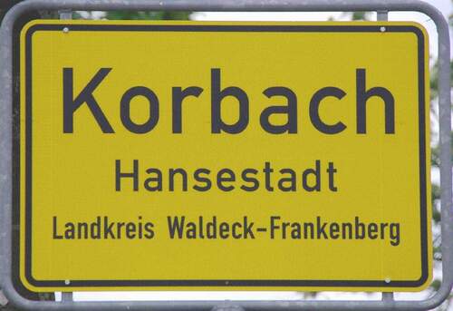 Bild1 - Attraktive Büro- und Geschäftsräume in denkmalgeschütztem Gebäude