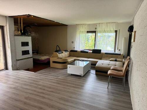 Whg. EG_Wohnen Blick Kamin - 8 Zimmer Mehrfamilienhaus, Wohnhaus zum Kaufen in Kirchehrenbach
