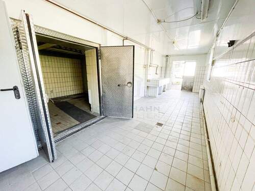 Bild 4 - Halle in Hamburg zur Miete