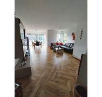 gepflegte 3,5 Zimmer Wohnung - 1.000,00&nbsp;EUR Kaltmiete, ca.&nbsp; 85,00&nbsp;m&sup2;&nbsp;Wohnfl&auml;che in Ebersbach an der Fils (PLZ: 73061)
