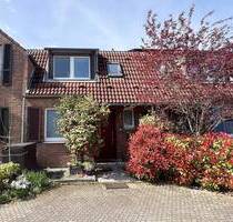 Saniertes und sehr gepflegtes Reihenmittelhaus in Sackgassenlage in Alt-Widdersdorf - Köln