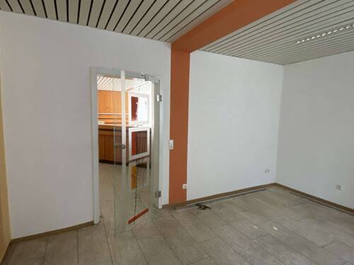 Warten - Büro zur Miete in Forchheim