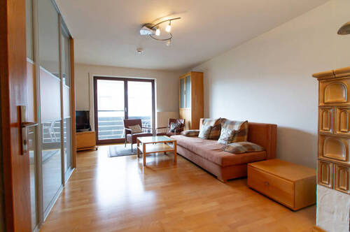 Wohnzimmer - 3 Zimmer Etagenwohnung zum Kaufen in Ingolstadt