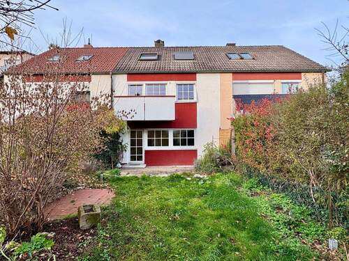 Hausansicht vom Garten - 