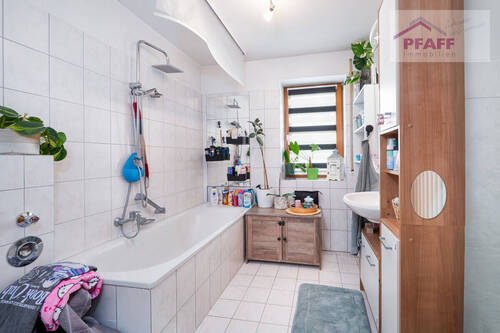 24 - Haupstr. 32A-24 - 