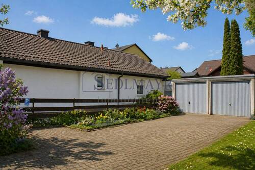 Ansicht Garagen - 