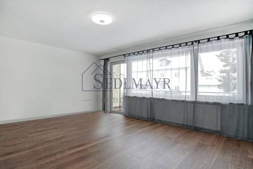 Wohnzimmer Ansicht 2 - 