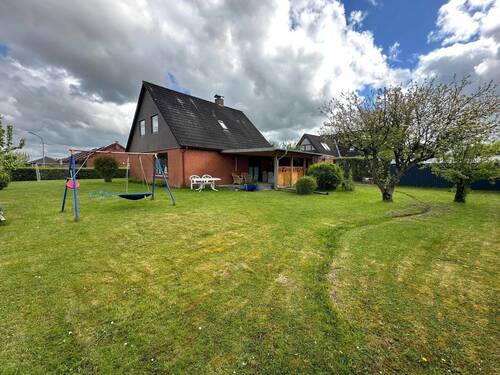 Hausansicht Süd-West - 5 Zimmer Einfamilienhaus in Neukirchen