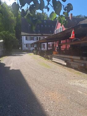 Hofeingang - 1 Zimmer Mehrfamilienhaus, Wohnhaus zum Kaufen in Müllheim