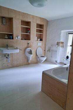 Badezimmer W01 EG - 