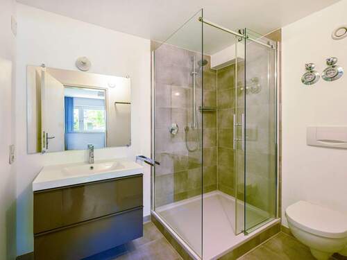 Einliegerwohnung - Bad - 