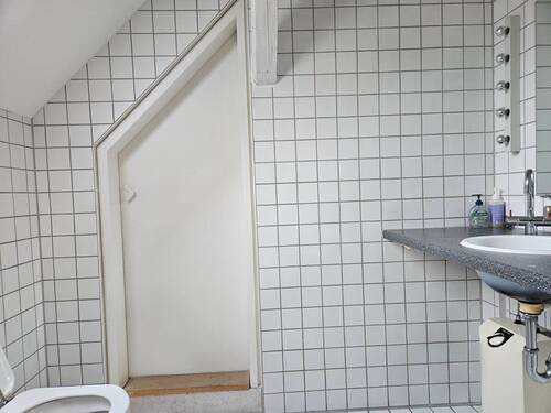 DG WC - 