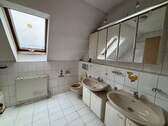 Wohnung 3 - Bad - 