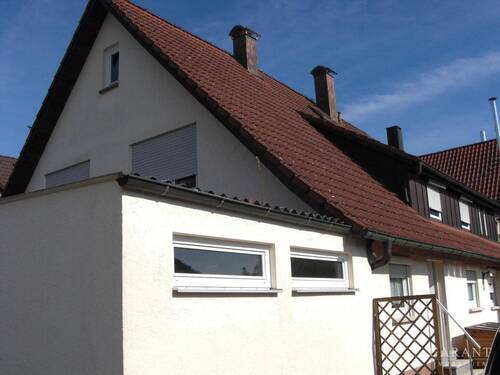 Rückansicht - Ihr Traum vom eigenen Haus wird wahr!