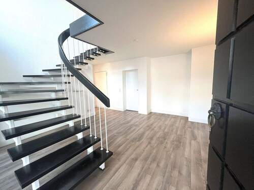 Repräsentativer Eingangsbereich - 