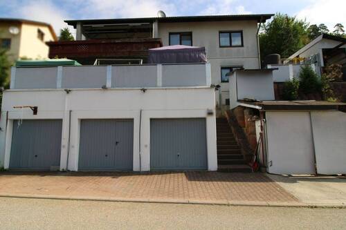 Haus Vorderansicht - 