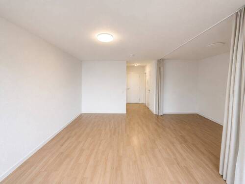 Wohn / Essbereich - Charmate 1,5 Wohnung mit Terrasse und Küche