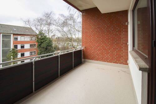 Balkon - 2 Zimmer Etagenwohnung in Bremen