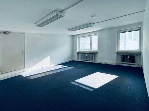 Büro 1 (Ostseite) - 28,58 m² - 4 Zimmer Büro zur Miete in München