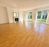 **Lichtdurchflutetes Familiendomizil in begehrter Lage von Kaiserswerth**PROVISIONSFREI-VON PRIVAT** - Düsseldorf **Lichtdurchflutetes Familiendomizil in begehrter Lage von Kaiserswerth**PROVISIONSFREI-VON PRIVAT** - Düsseldorf