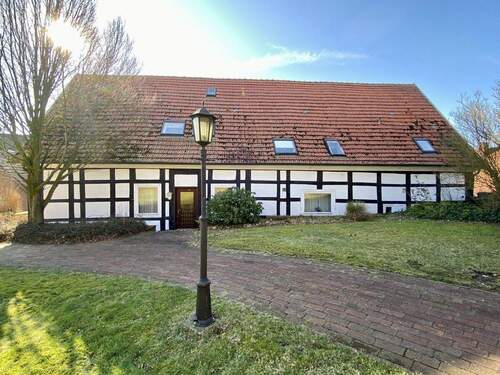 Seitenansicht - Historisches Wohn-Geschäftshaus im Zentrum von Berge!