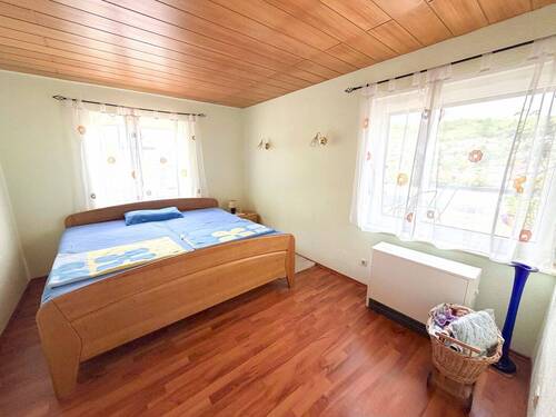 Schlafzimmer - Etagenwohnung mit 96,60 m&sup2; in Künzelsau zum Kaufen