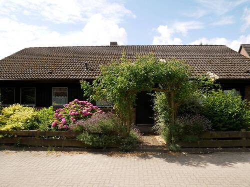 Hauseingang - 5 Zimmer Bungalow zum Kaufen in Dettum