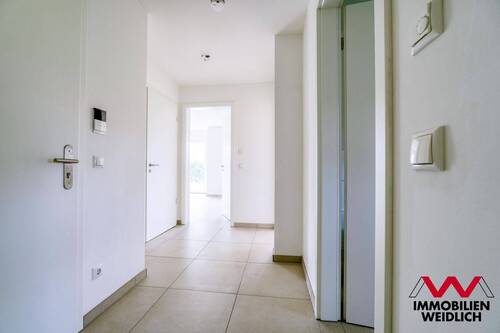 Diele - Etagenwohnung mit 71,20 m² in Grafing bei München zum Kaufen