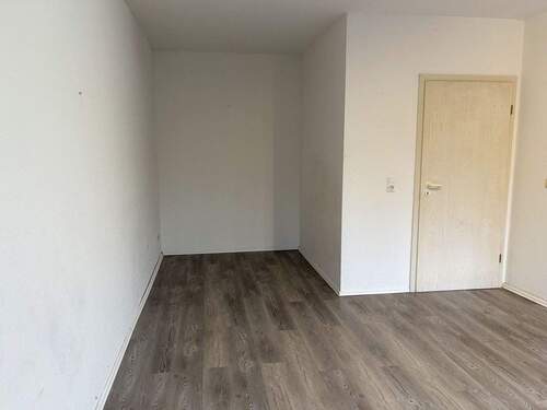 Wohn-/Schlafzimmer - 