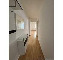 ** Heilbronn Zentrum - Zentral gelegene zwei Zimmer- Wohnung im HP Rechts (Nur an 2 Personen). **