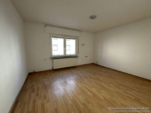 Wohnzimmer - 2 Zimmer Etagenwohnung in Heilbronn