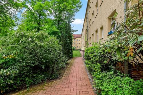 Hinterhof - 