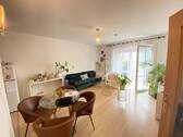 helles Wohnzimmer - schnuckelig und hell in Moosburg