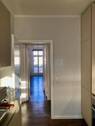 Küche - Blick ins Wohnzimmer - 