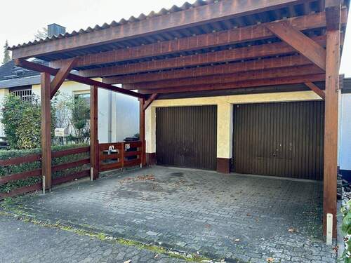 Doppelgarage mit Carport - 