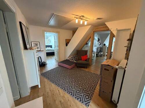 Flur - 5 Zimmer Etagenwohnung zur Miete in Soest