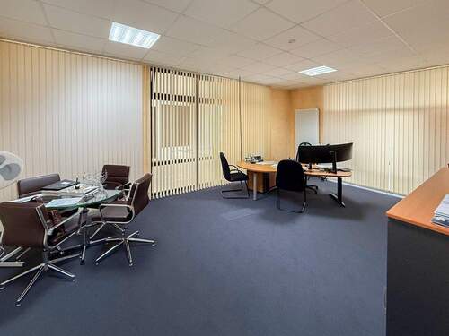 Gewerbefläche 2 EG - 