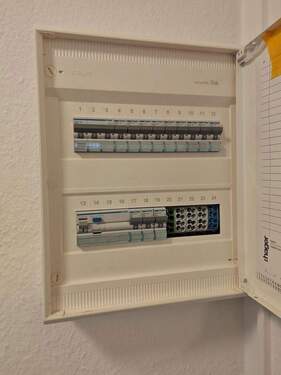 Stromkasten DG - Mehrfamilienhaus, Wohnhaus mit 190,00 m&sup2; in Kaiserslautern zum Kaufen