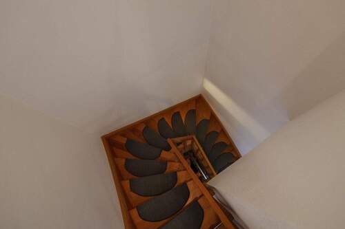 Treppe vom Dachgeschoss - 
