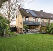 Stadtreihenendhaus Sackg. Wohnfl. 149 m² und Nutzfl. 68 m² - Hamburg Poppenbüttel