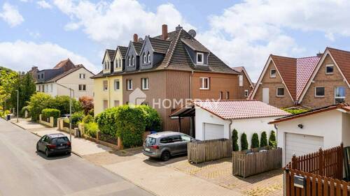 Außenansicht Drohne 1 - 8 Zimmer Doppelhaushälfte in Hannover